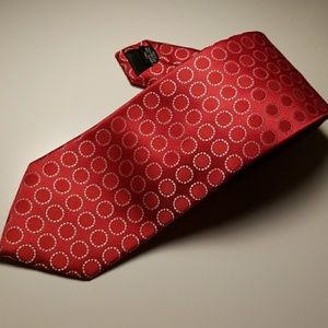 Red Pattern Neck Tie